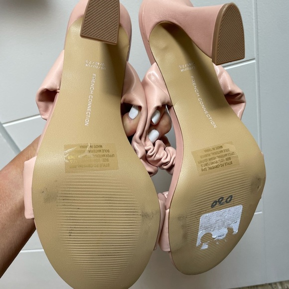 French Connection Ruched Crystal Heel Sandal Blush Size 9 Brand New Women’s - Picture 7 of 8